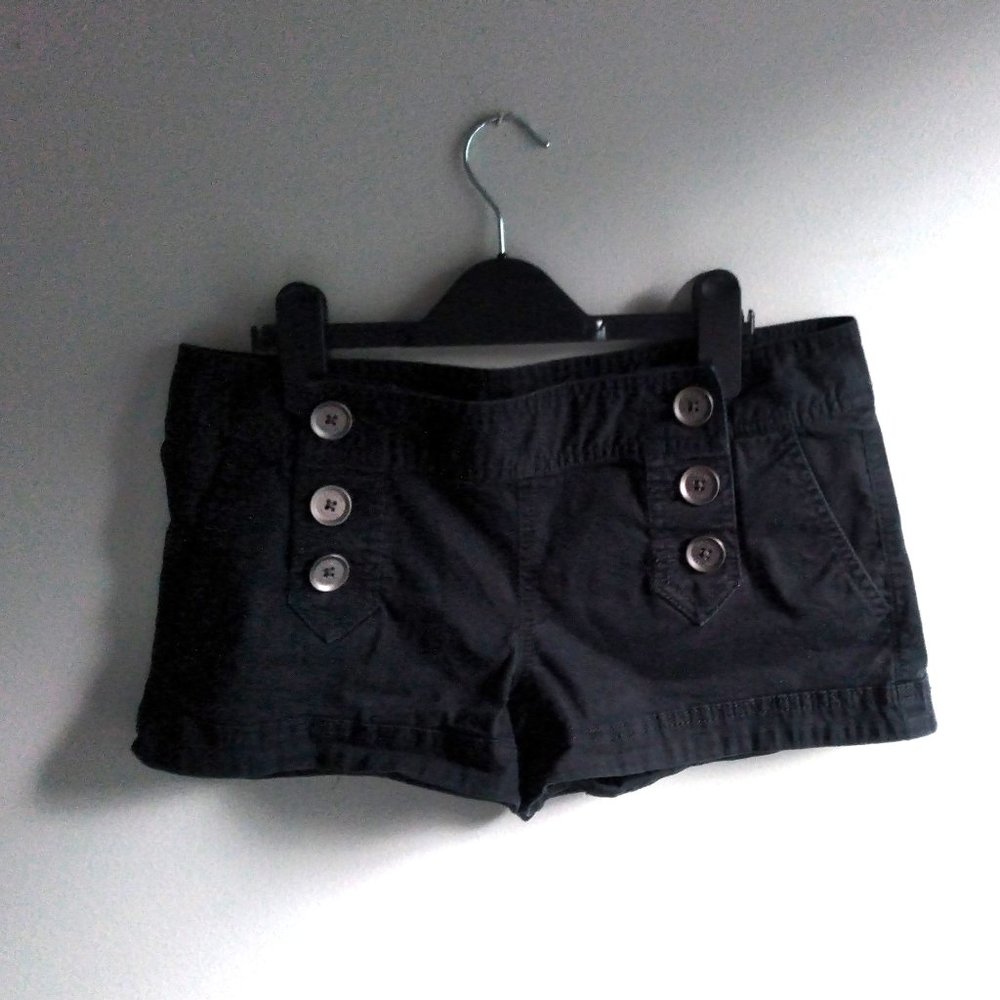 Express Women's Black Button Front Shorts